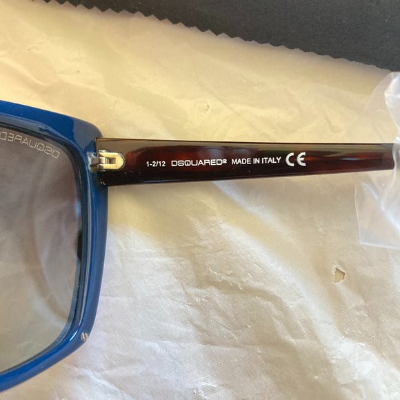 DSquared2 DQ0098 tipped tortoise arms gradient lens blue framed sunglasses